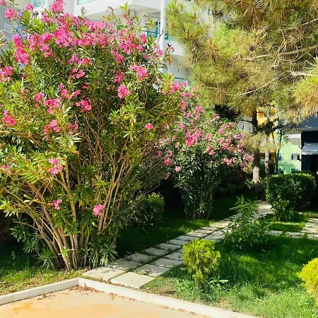 Rumar Hotel * Durrës