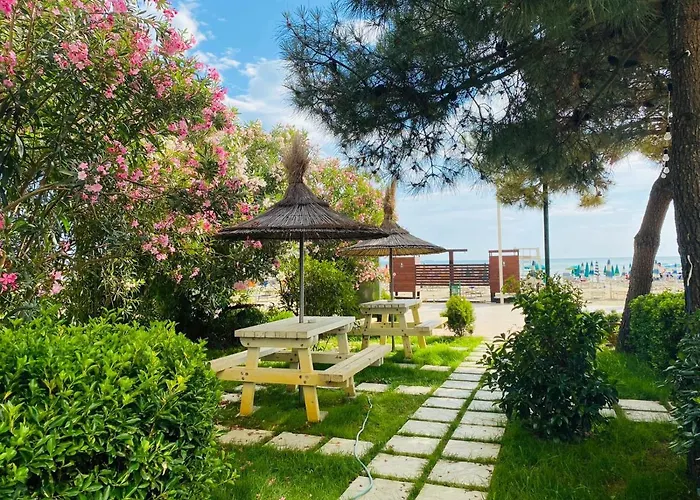 Rumar Hotel Apartament *